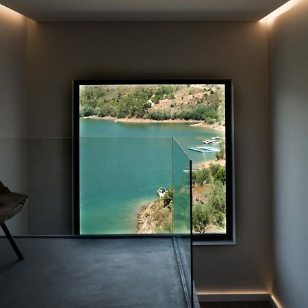 Zab Living Bed and Breakfast Vila de Rei Buitenkant foto