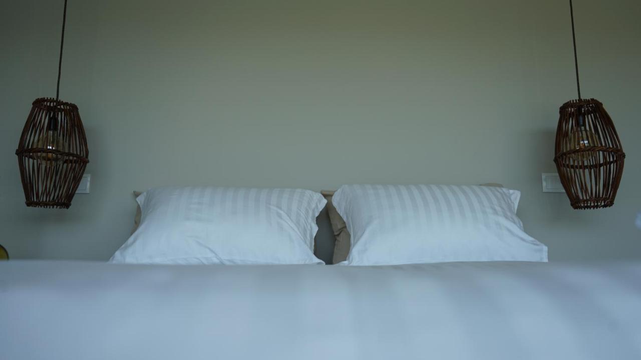 Zab Living Bed and Breakfast Vila de Rei Buitenkant foto